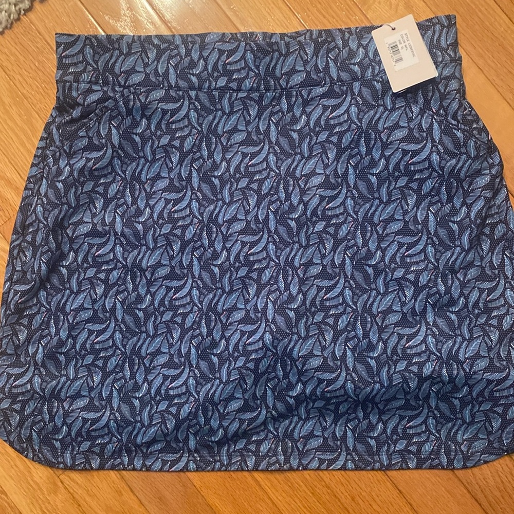 NWT Peter Millar skort. Size XL